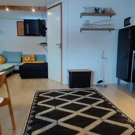 Lägenhet Rantasumppu 14 Karlö